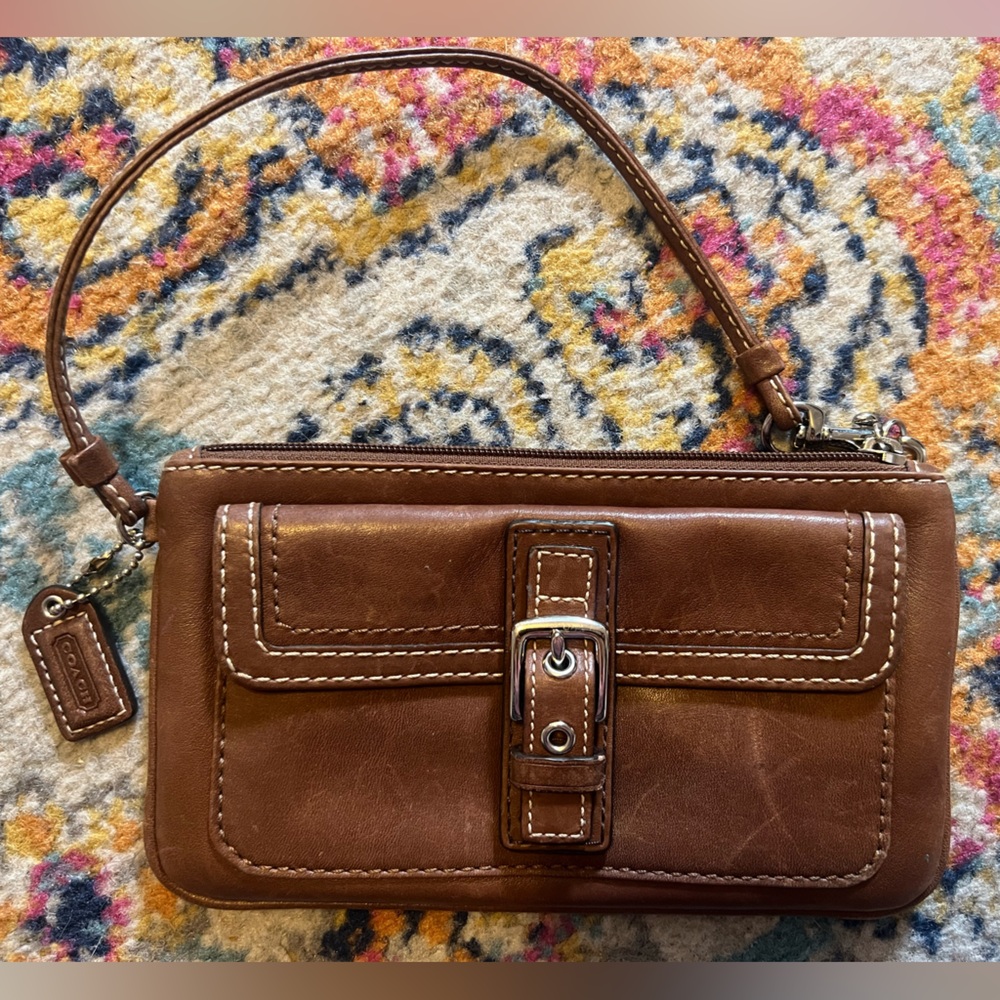 Vintage Coach wrist clutch wallet leather zipper snap
